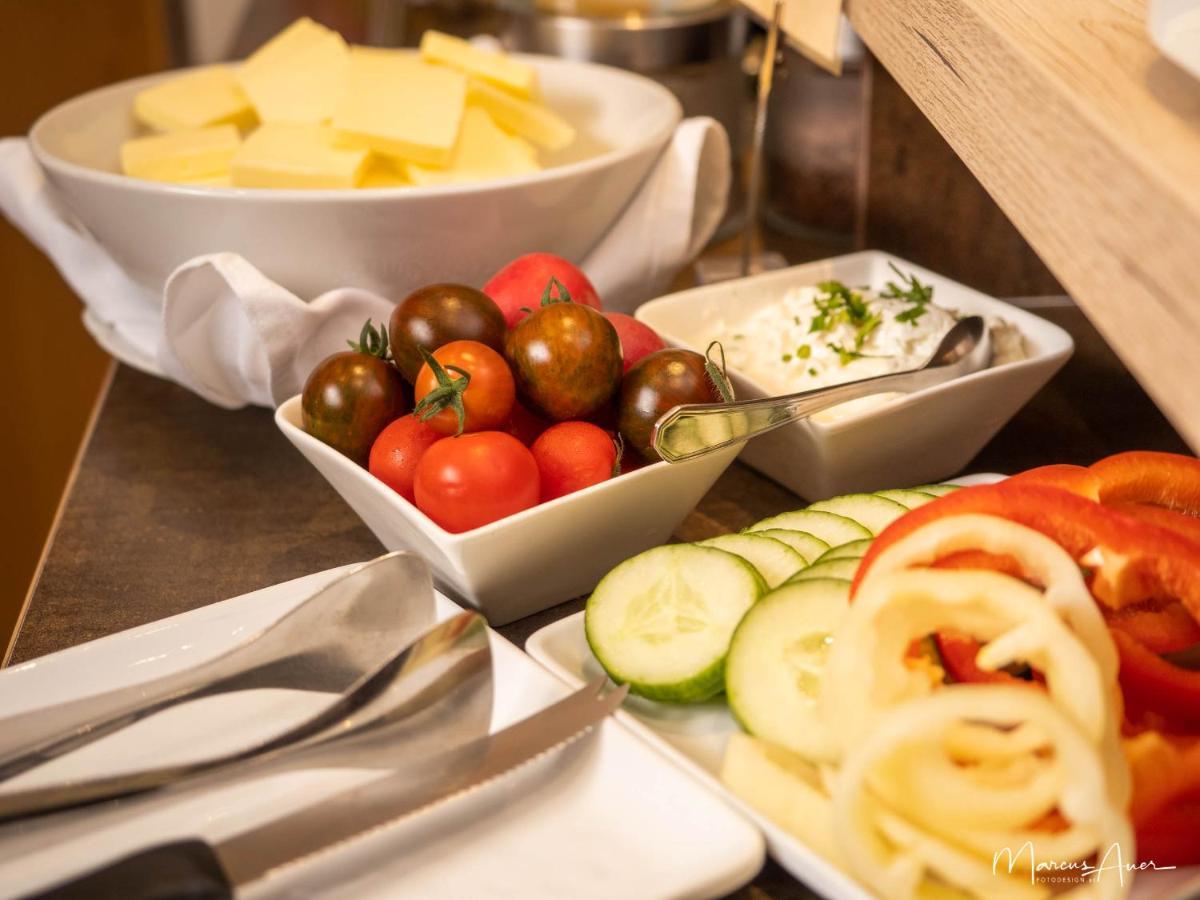 Pension Ehrenfried - Hotel Garni Kindberg Bagian luar foto