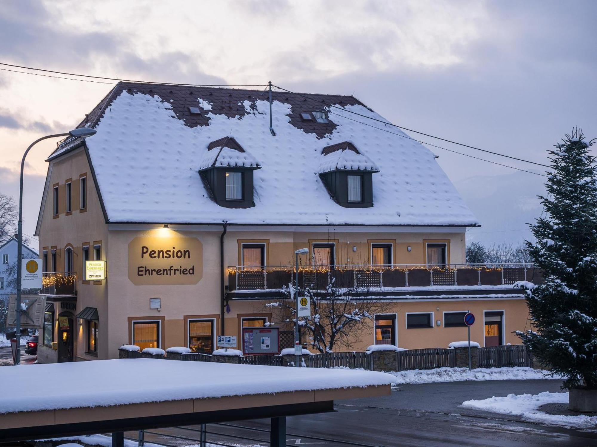 Pension Ehrenfried - Hotel Garni Kindberg Bagian luar foto