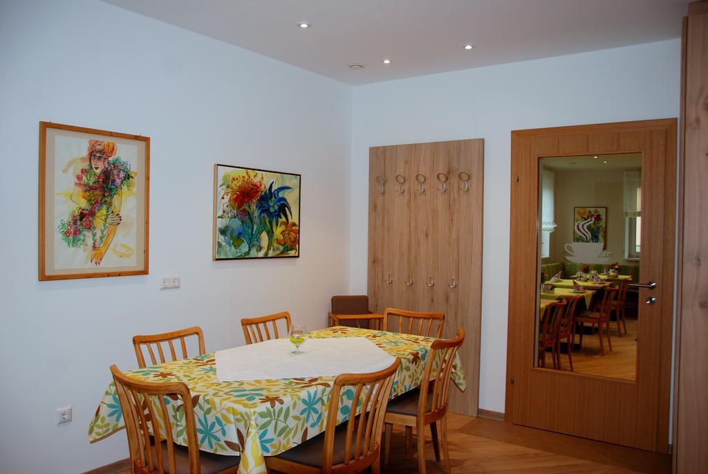 Pension Ehrenfried - Hotel Garni Kindberg Bagian luar foto